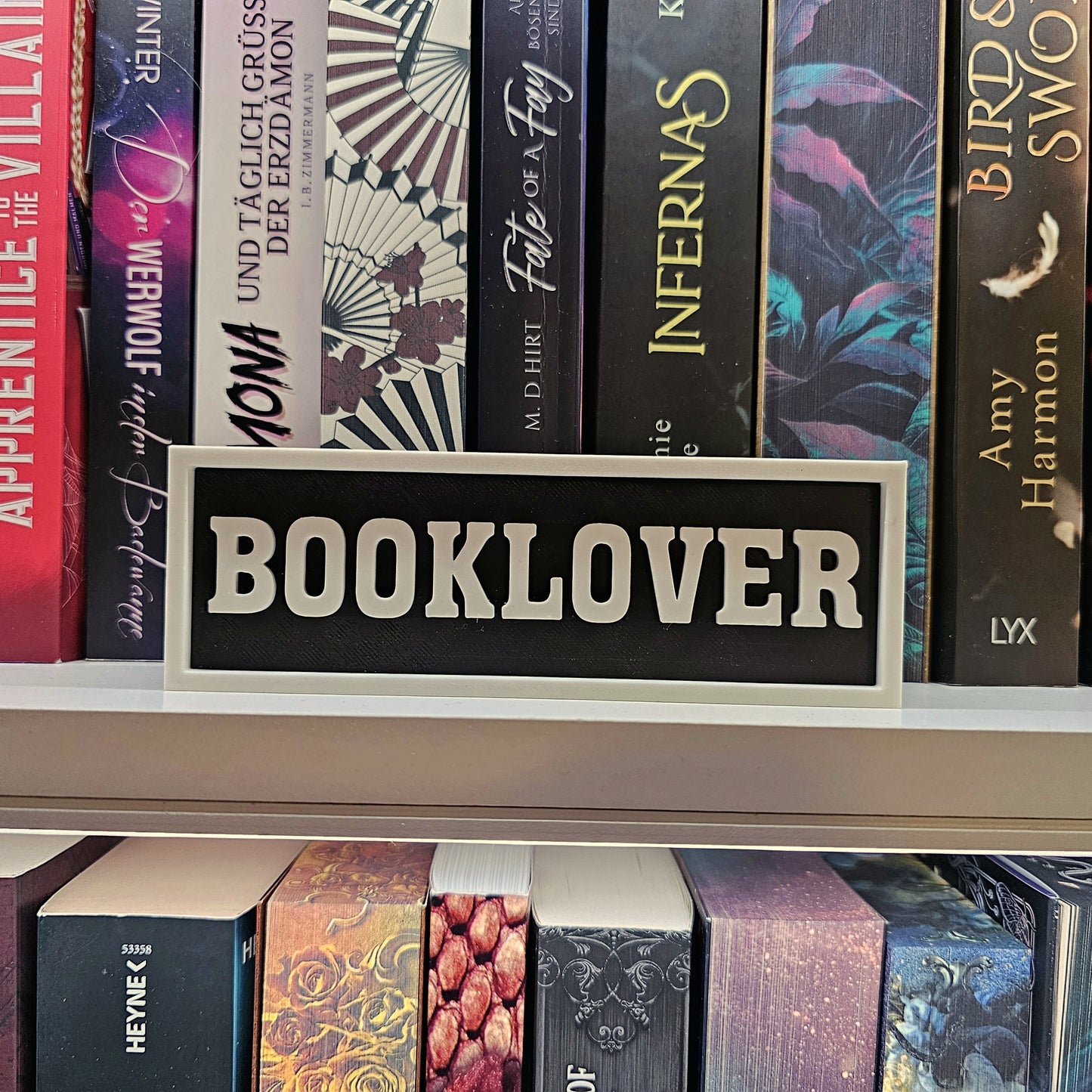 Bookshelf Sign Booklover Black/White | 3D Print | Decorative Reading Signs for Shelves