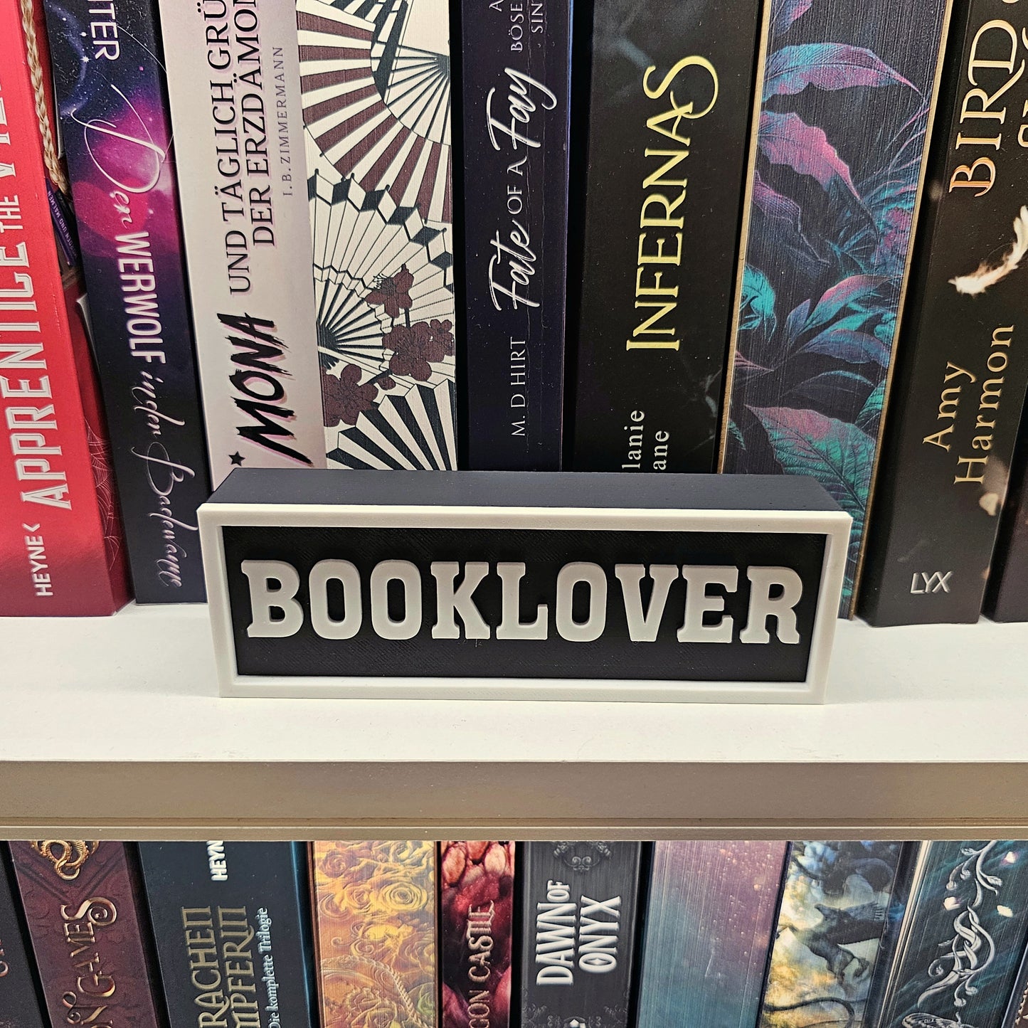 Bookshelf Sign Booklover Black/White | 3D Print | Decorative Reading Signs for Shelves