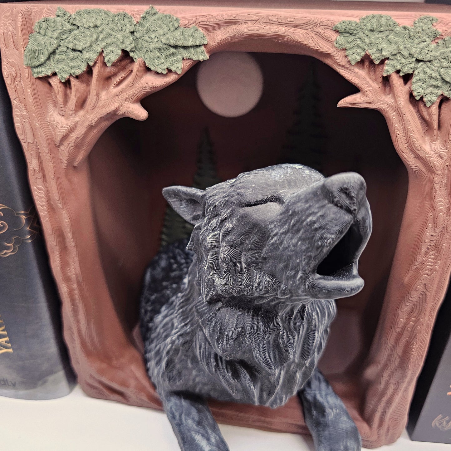 Book Nook Wolf Multicolor | 3D Druck | Buchstütze | Dekoration Bücherregal