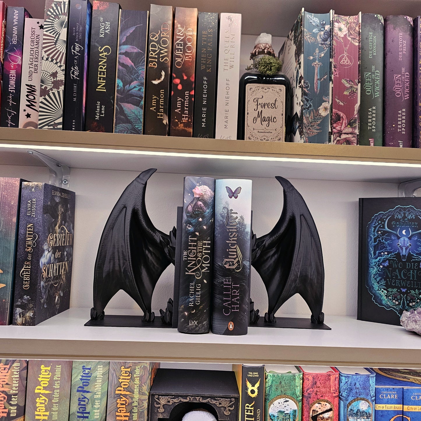 Dragon Wing Bookend Black Single/Set | 3D Print | Book Holder