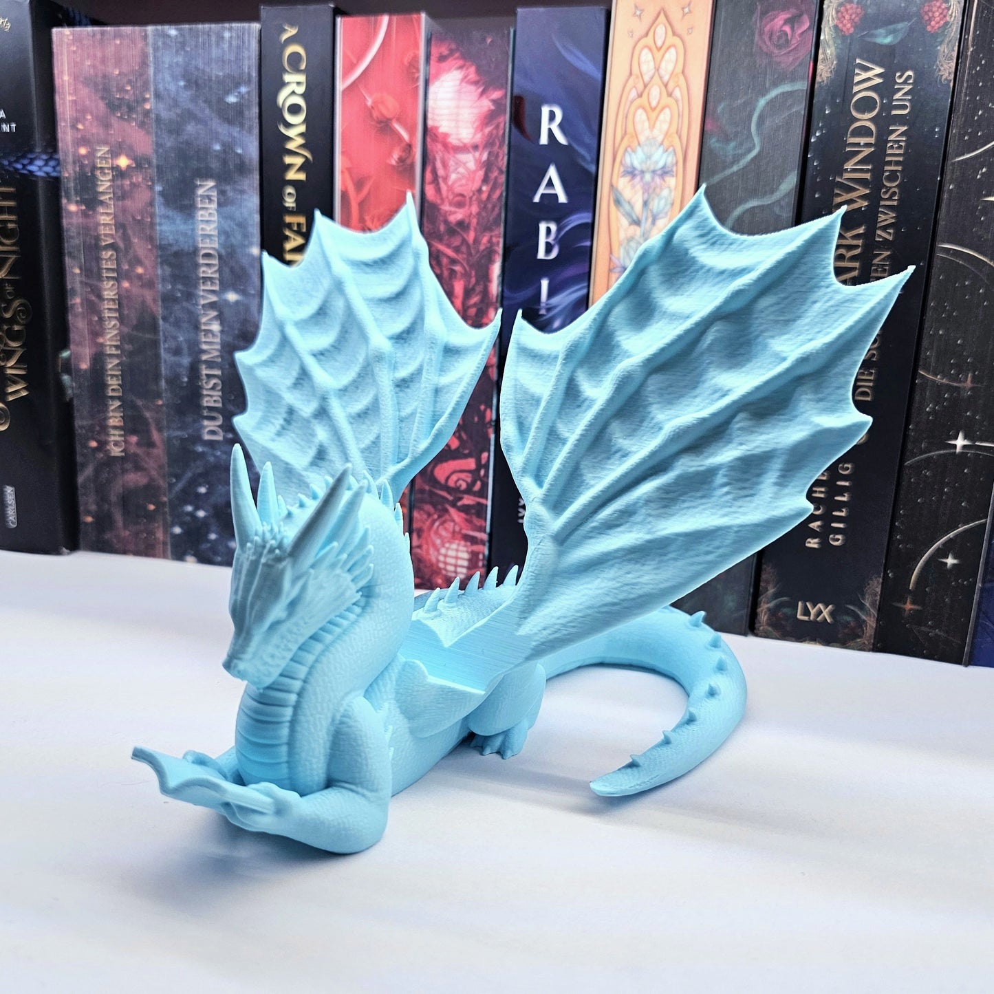 Accountant Reading Dragon | Color Choice Candy Colors | various sizes | 3D Print | Stand for Books E-Readers Tablets