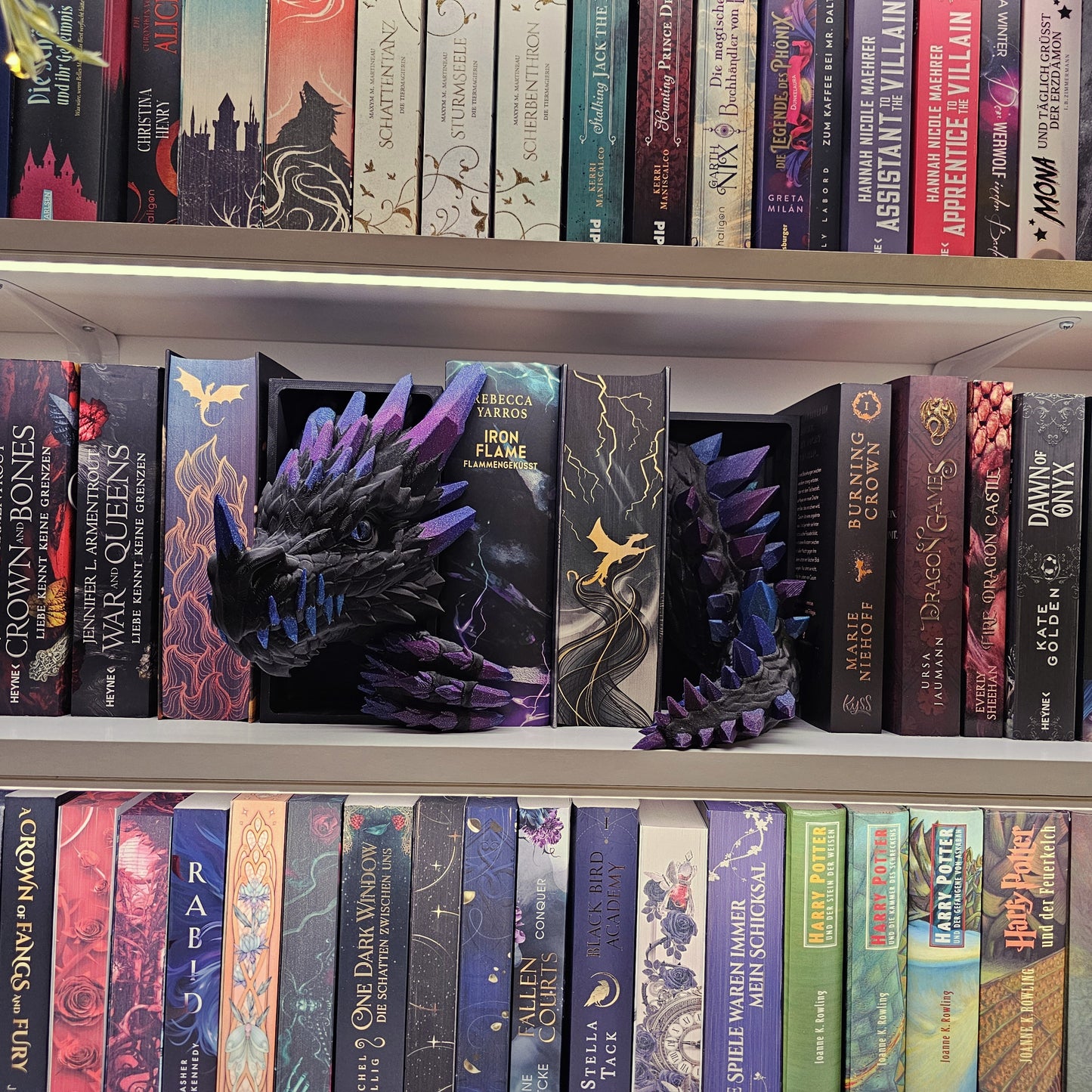 Book Nook Crystal Dragon Black Galaxy | 3D Print | Bookend | Bookshelf Decoration