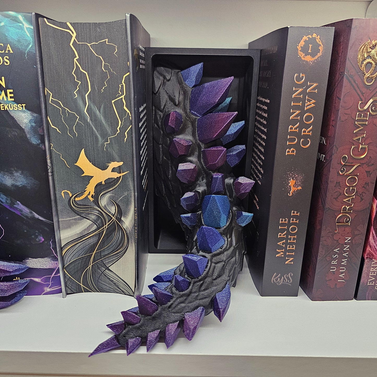Book Nook Crystal Dragon Black Galaxy | 3D Print | Bookend | Bookshelf Decoration