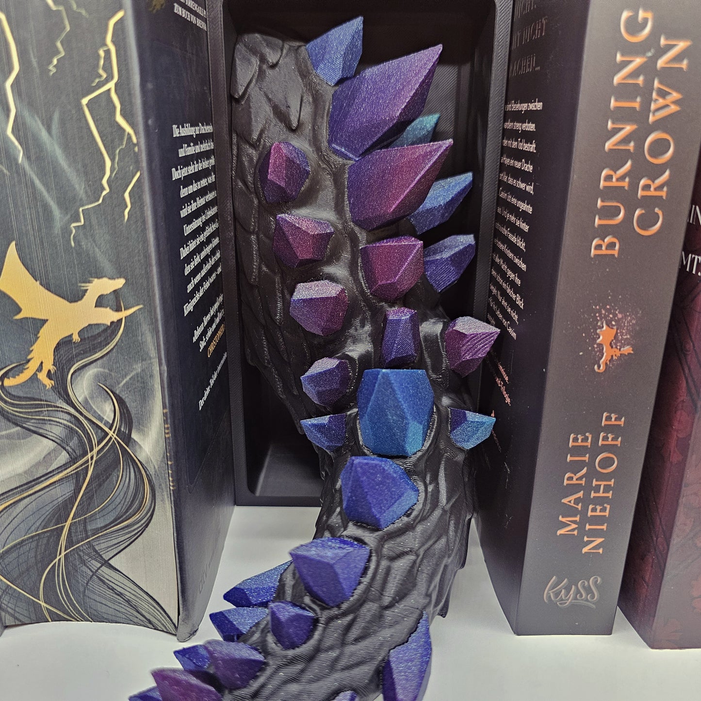Book Nook Crystal Dragon Black Galaxy | 3D Print | Bookend | Bookshelf Decoration