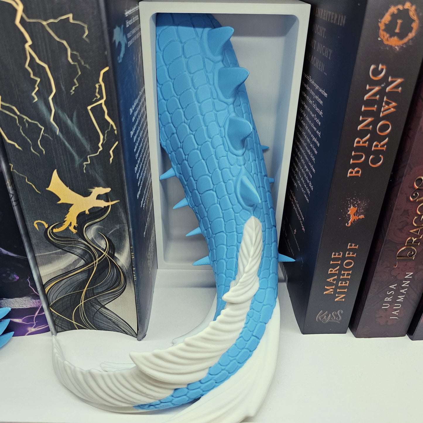 Book Nook Blue/White Sea Dragon Set/Single | 3D Print | Bookend | Bookshelf Decoration
