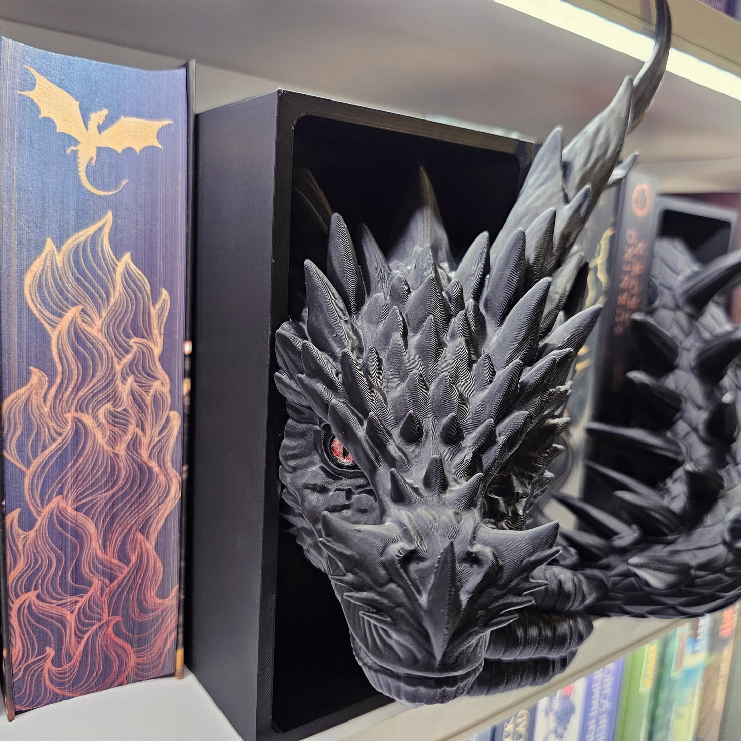 Book Nook XXL Cooking Guardian Dragon Black Set/Single | 3D Print | Bookend | Bookshelf Decoration