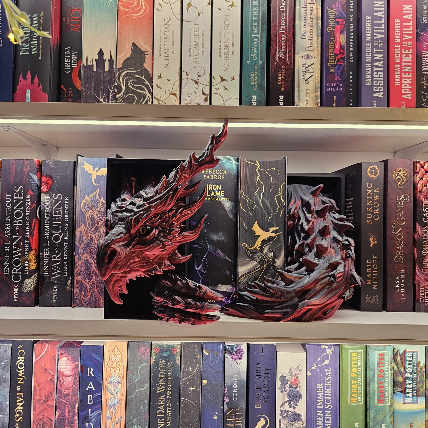 Book Nook Flammendrache Rot/Schwarz glänzend Set/Einzeln | 3D Druck | Buchstütze | Dekoration Bücherregal