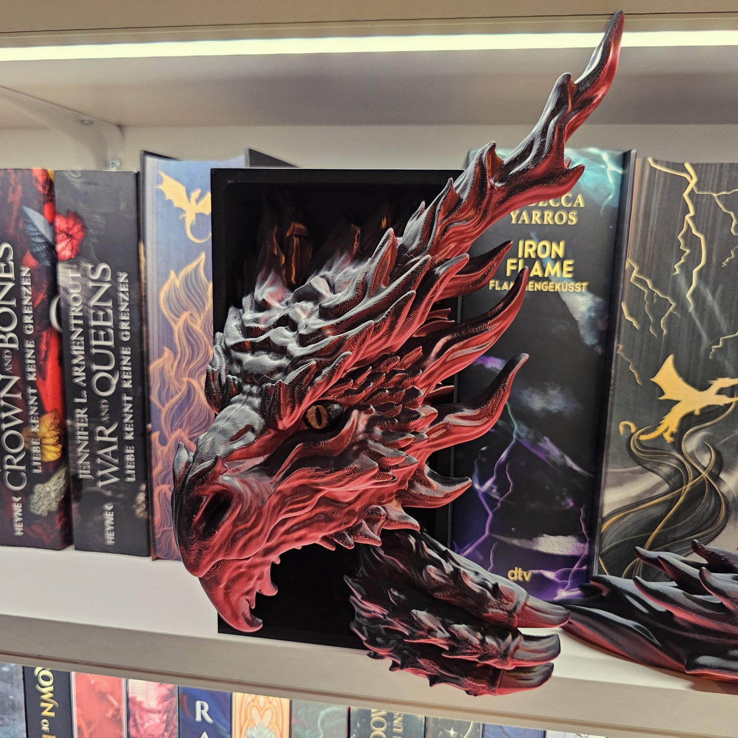 Book Nook Flammendrache Rot/Schwarz glänzend Set/Einzeln | 3D Druck | Buchstütze | Dekoration Bücherregal
