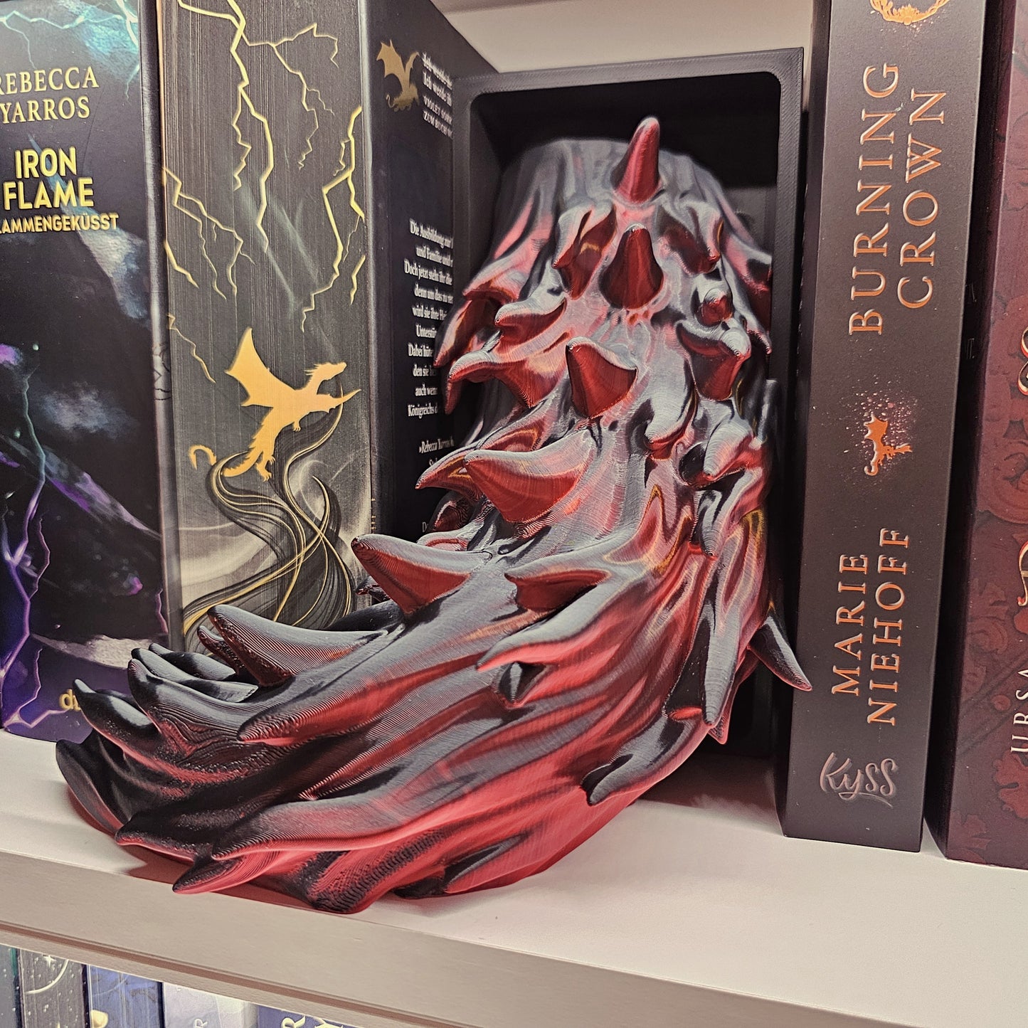 Book Nook Flammendrache Rot/Schwarz glänzend Set/Einzeln | 3D Druck | Buchstütze | Dekoration Bücherregal