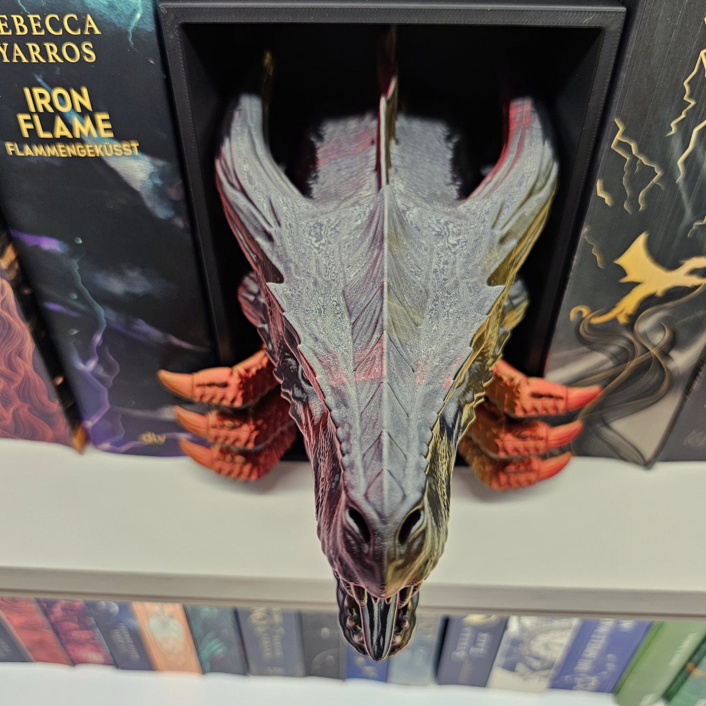 Book Nook Awakening Drache Rot/Schwarz/Gold glänzend | 3D Druck | Buchstütze | Dekoration Bücherregal