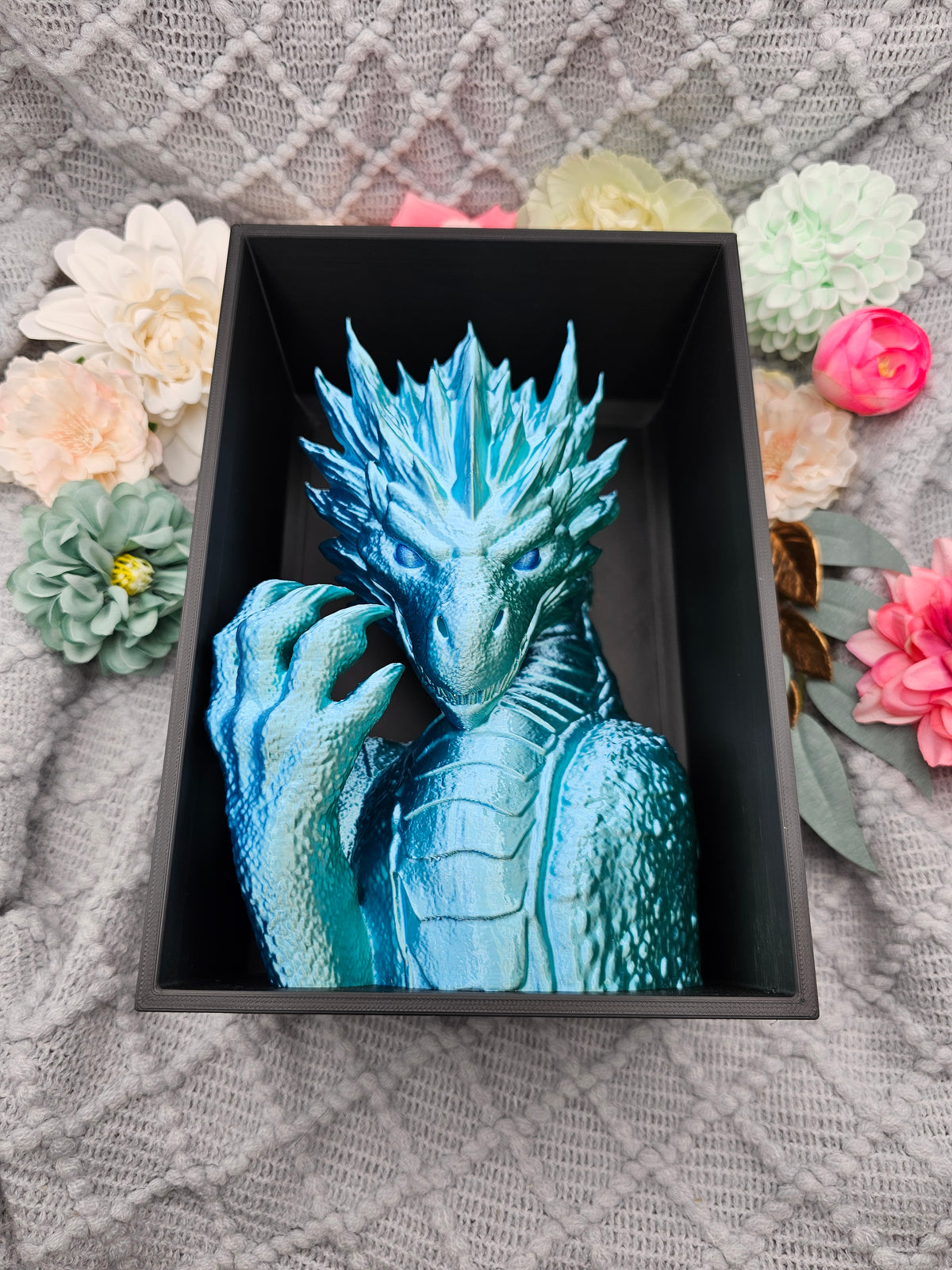 Book Nook Frostdrache Eisblau glänzend | 3D Druck | Buchstütze | Dekoration Bücherregal