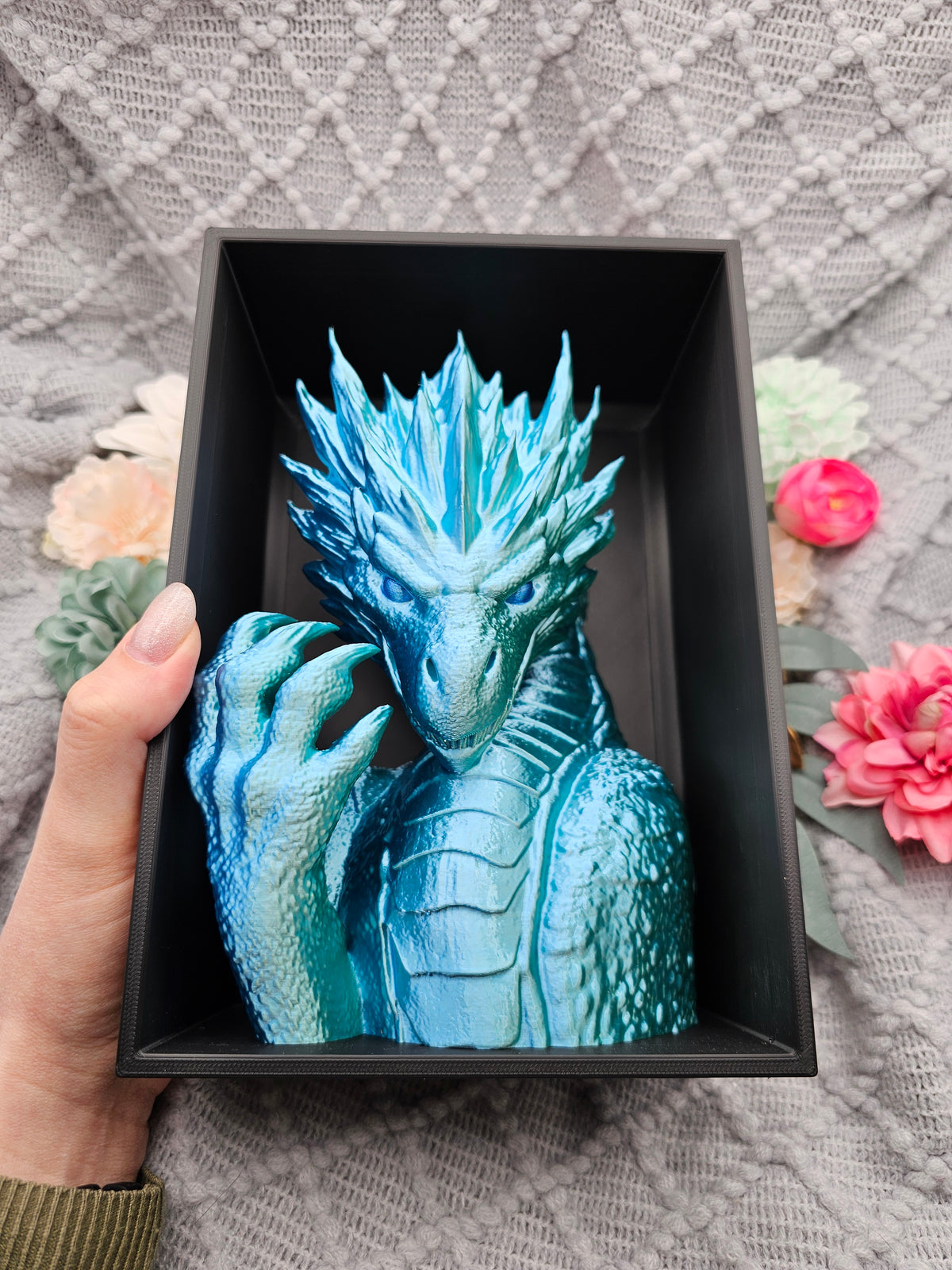 Book Nook Frostdrache Eisblau glänzend | 3D Druck | Buchstütze | Dekoration Bücherregal