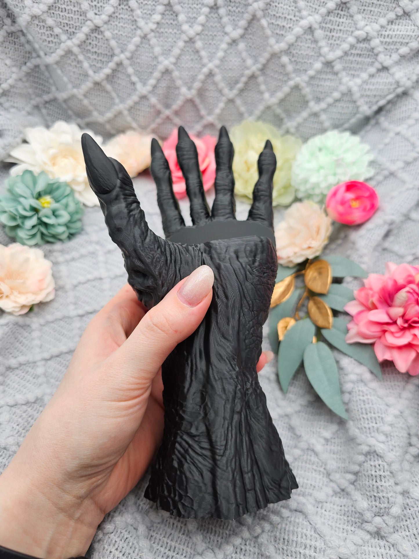 Accountant Demon Hand Black | 3D Print | Bookstand