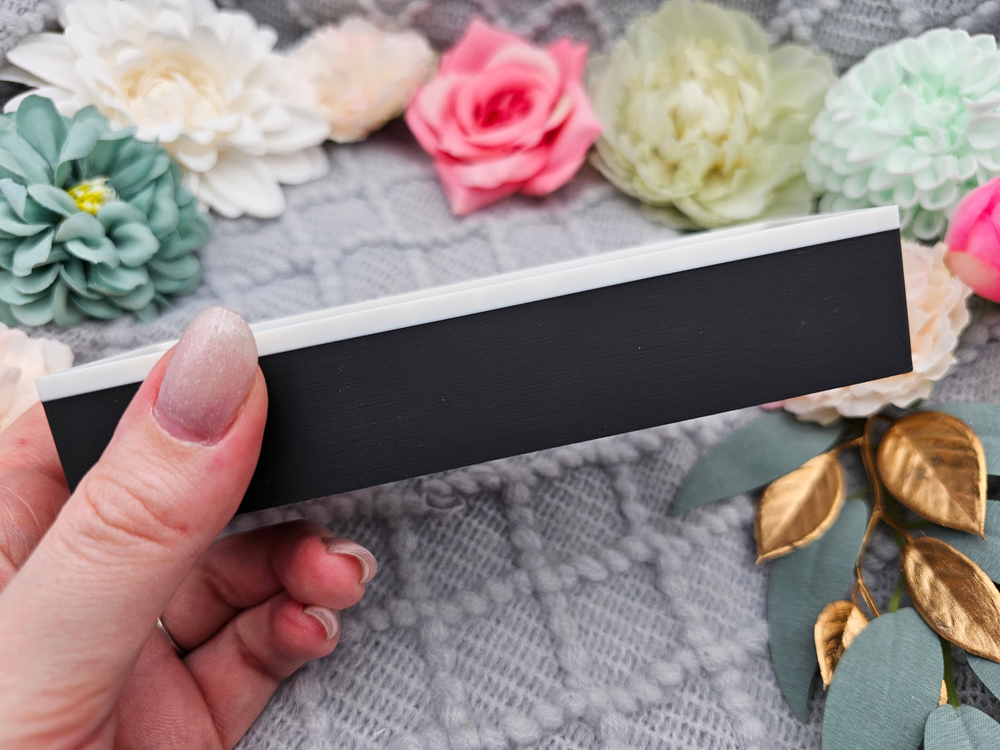 Bookshelf Sign Booklover Black/White | 3D Print | Decorative Reading Signs for Shelves