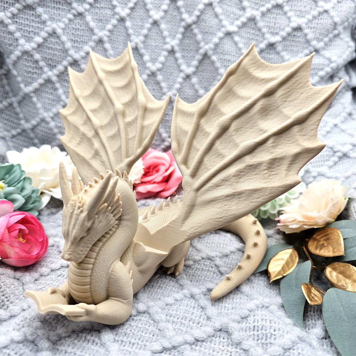Accountant Dragon Reading | Cozy Colors Color Selection | Various Sizes | 3D Print | Stand for Books E-Readers Tablets