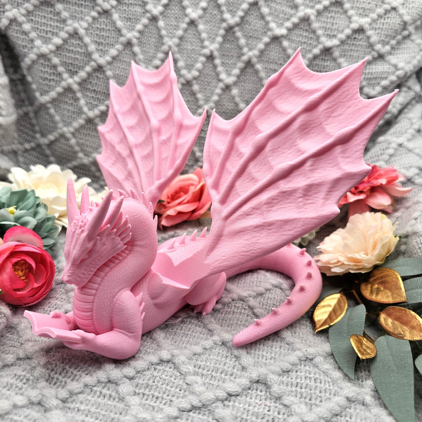 Accountant Reading Dragon | Color Choice Candy Colors | various sizes | 3D Print | Stand for Books E-Readers Tablets