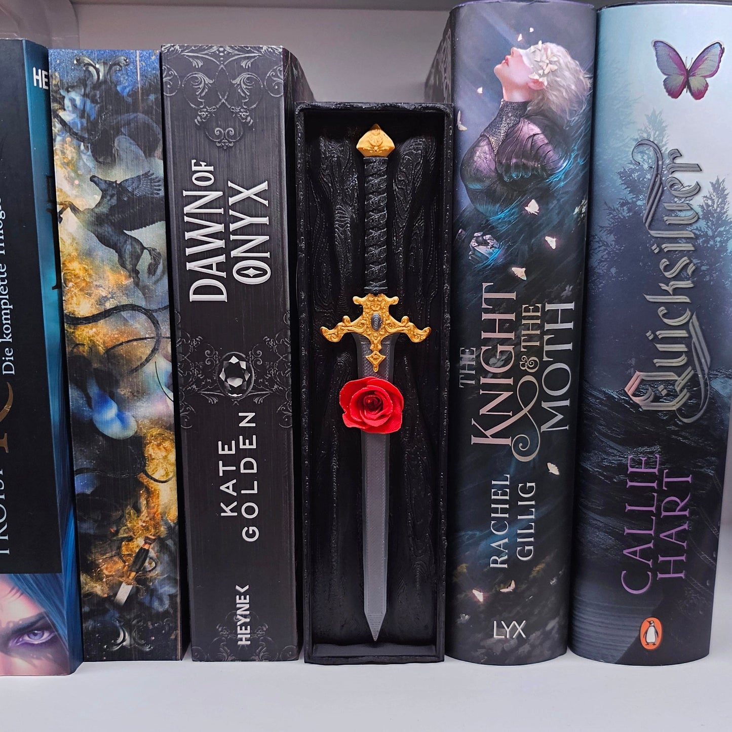 Book Nook Sword & Rose Black with Secret Compartment | 3D Print | Bookend | Bookshelf Decoration