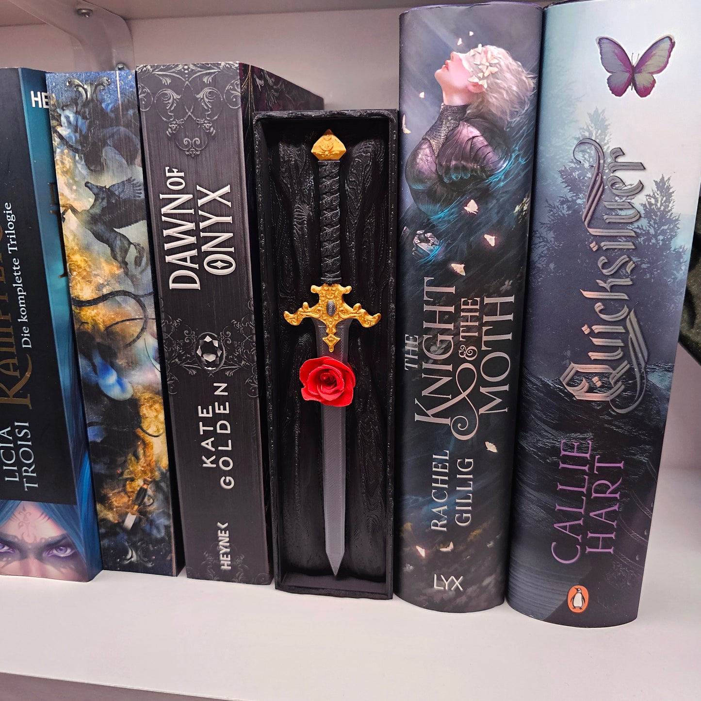 Book Nook Sword & Rose Black with Secret Compartment | 3D Print | Bookend | Bookshelf Decoration