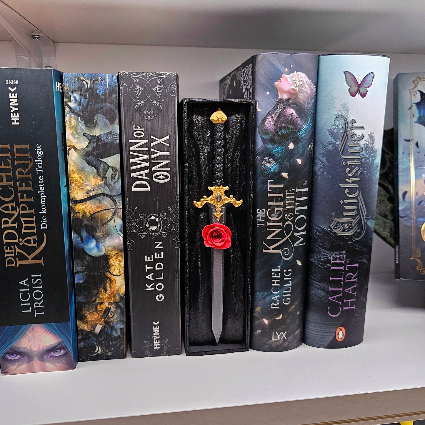Book Nook Sword & Rose Black with Secret Compartment | 3D Print | Bookend | Bookshelf Decoration