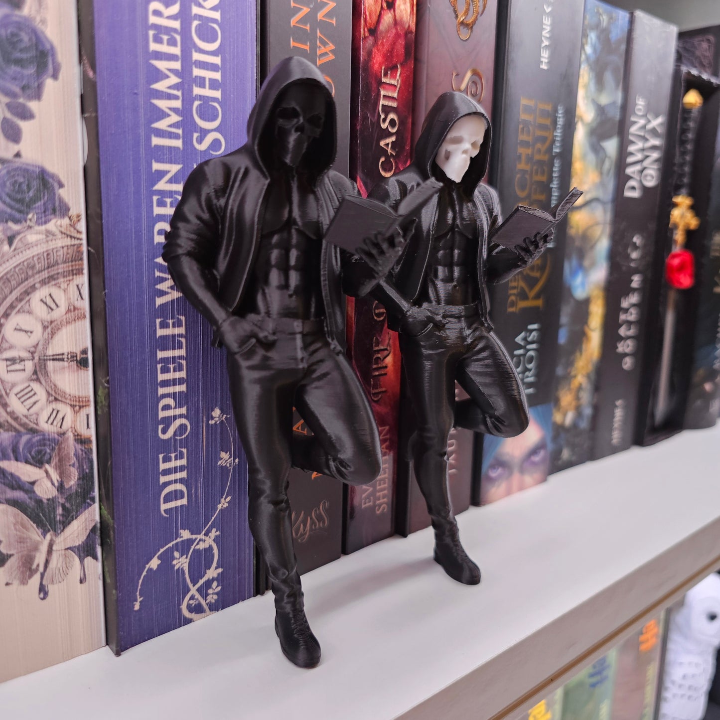 Regaldeko Dark Romance Reader Color Choice | 3D Print