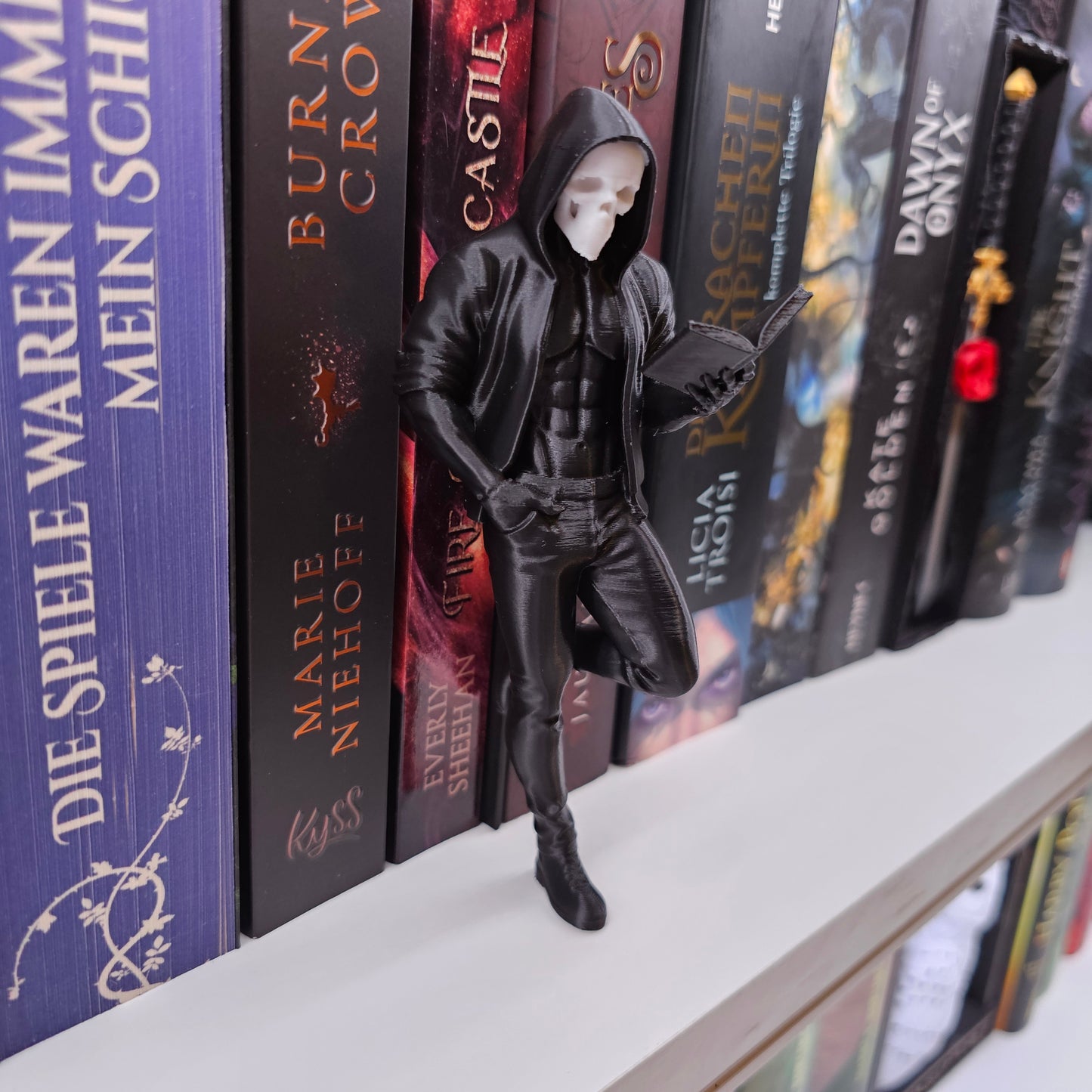 Regaldeko Dark Romance Reader Color Choice | 3D Print