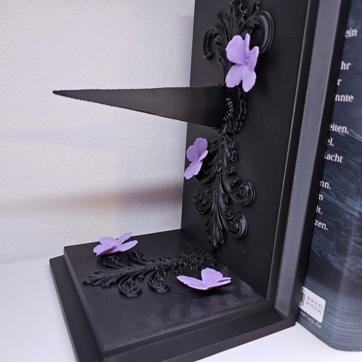 Bookends Set Dagger with Blossoms Black | 3D Print | Book Holder