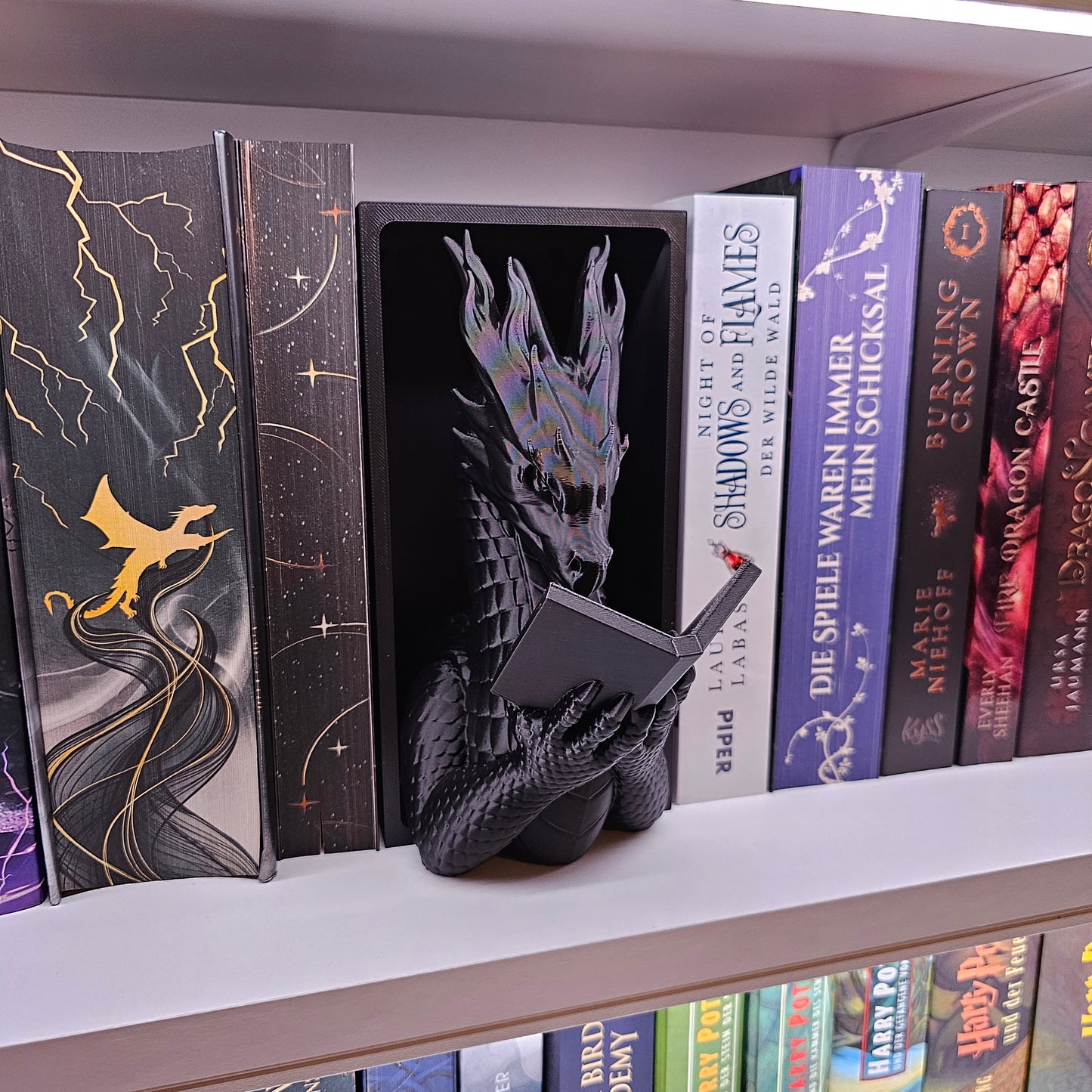 Book Nook Reading Dragon Color Selection | 3D Print | Bookend | Bookshelf Decoration