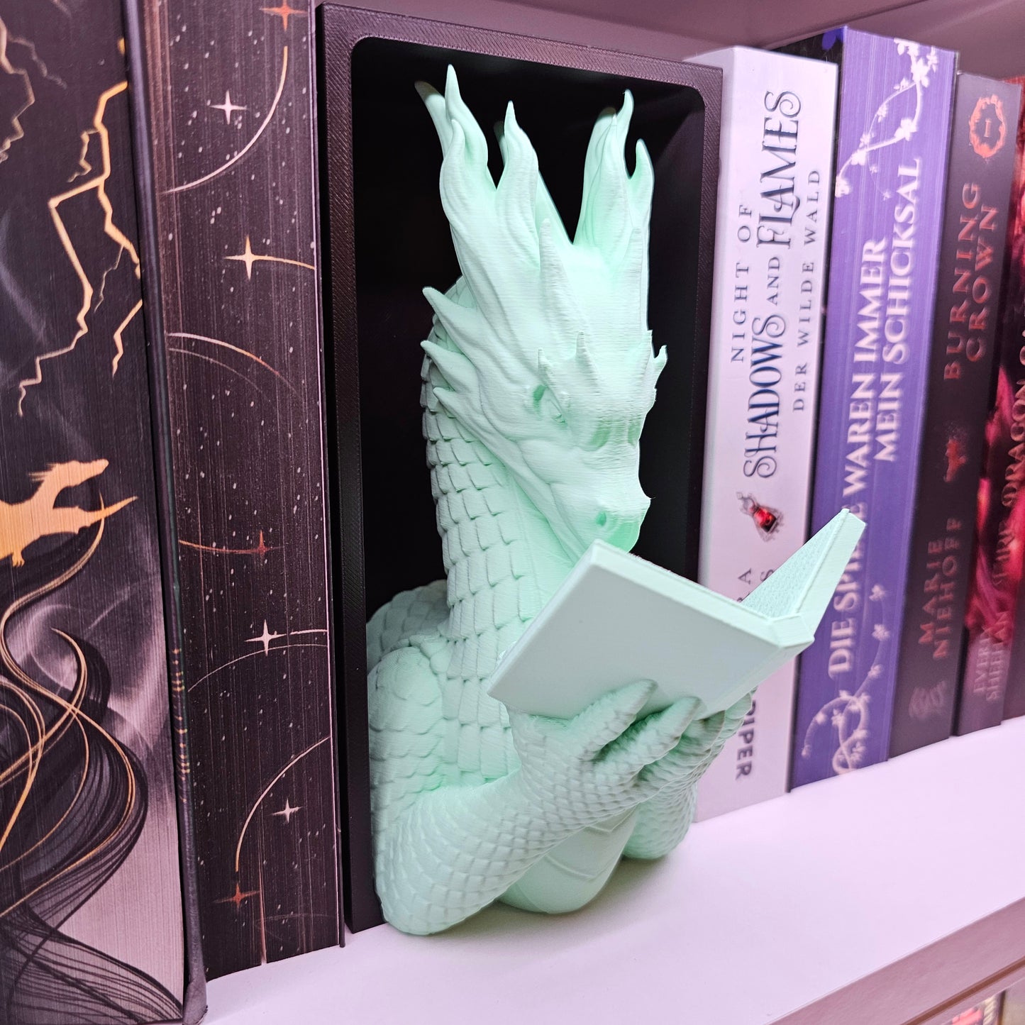 Book Nook Reading Dragon Color Selection | 3D Print | Bookend | Bookshelf Decoration