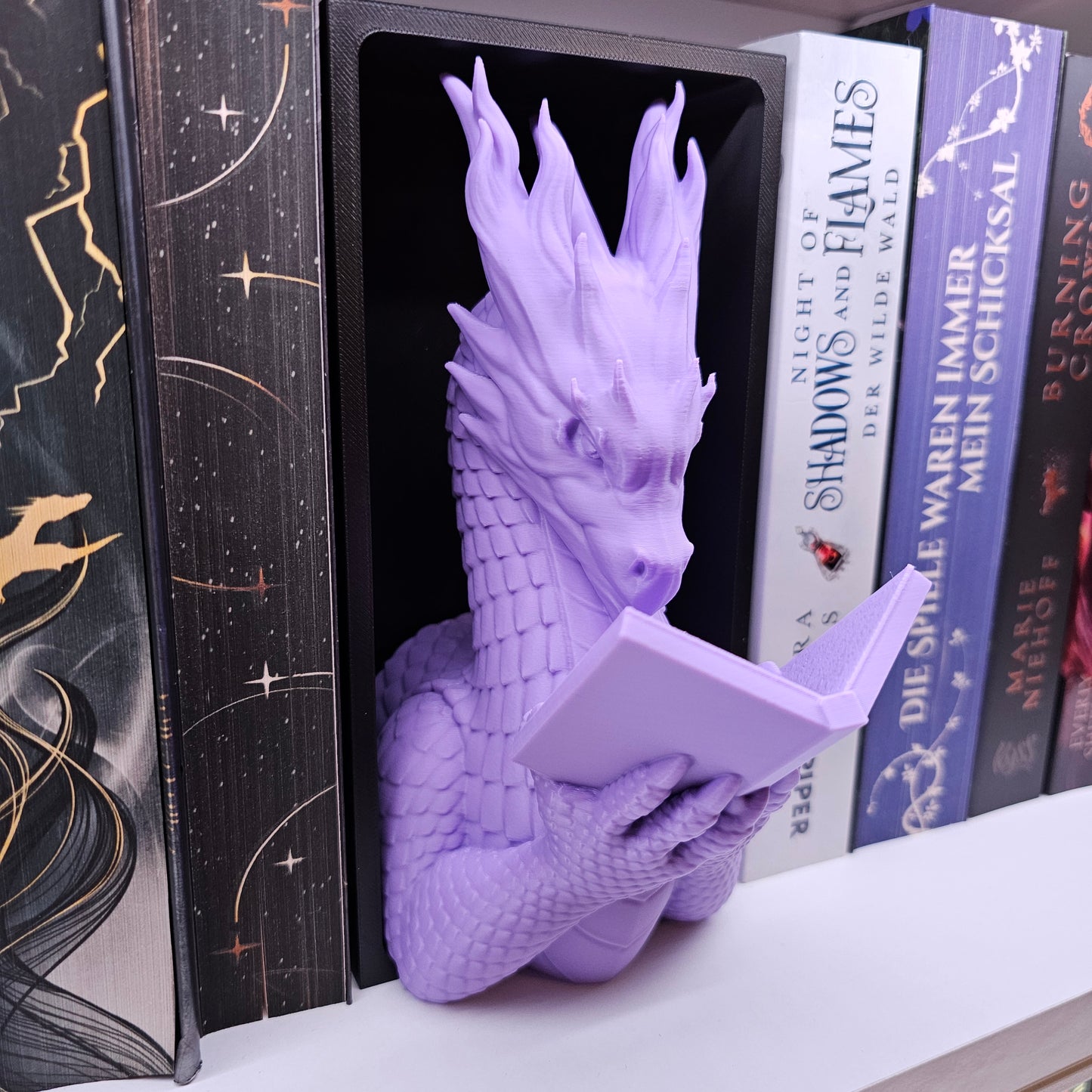 Book Nook Reading Dragon Color Selection | 3D Print | Bookend | Bookshelf Decoration
