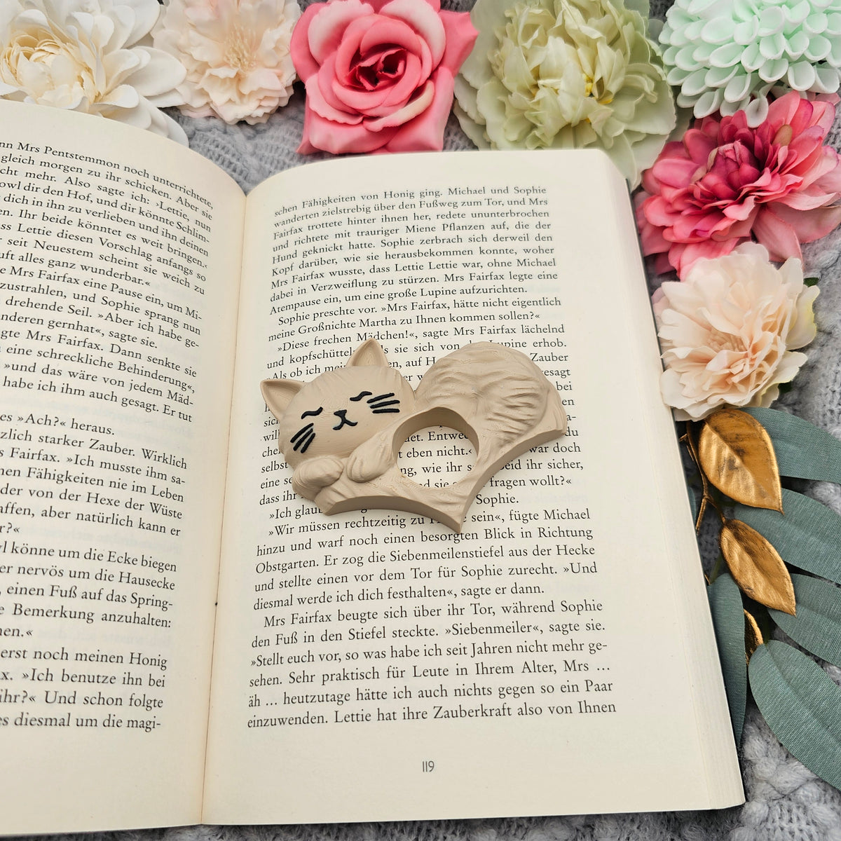 Buchseitenhalter Katze Beige | Bookish Zubehör