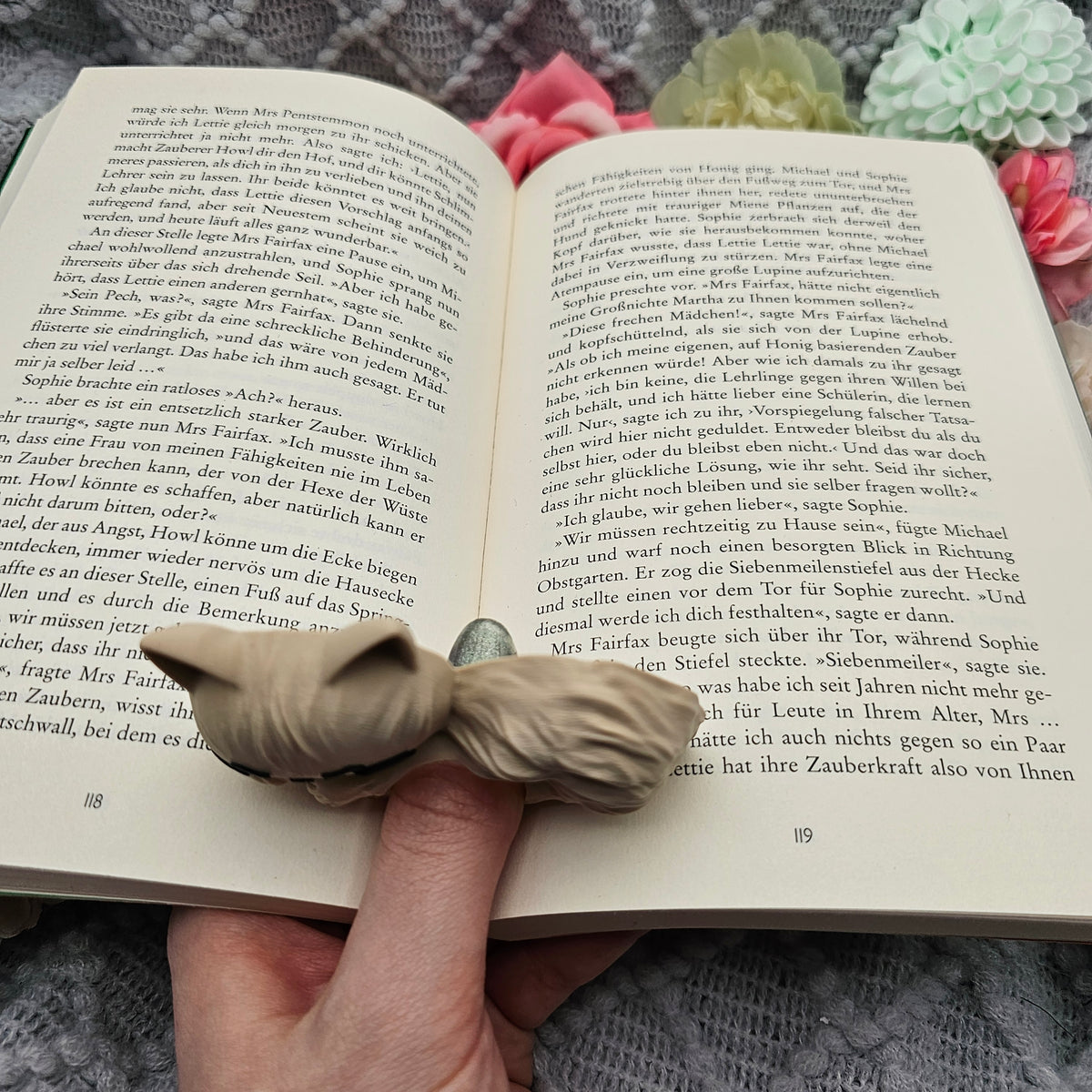 Buchseitenhalter Katze Beige | Bookish Zubehör