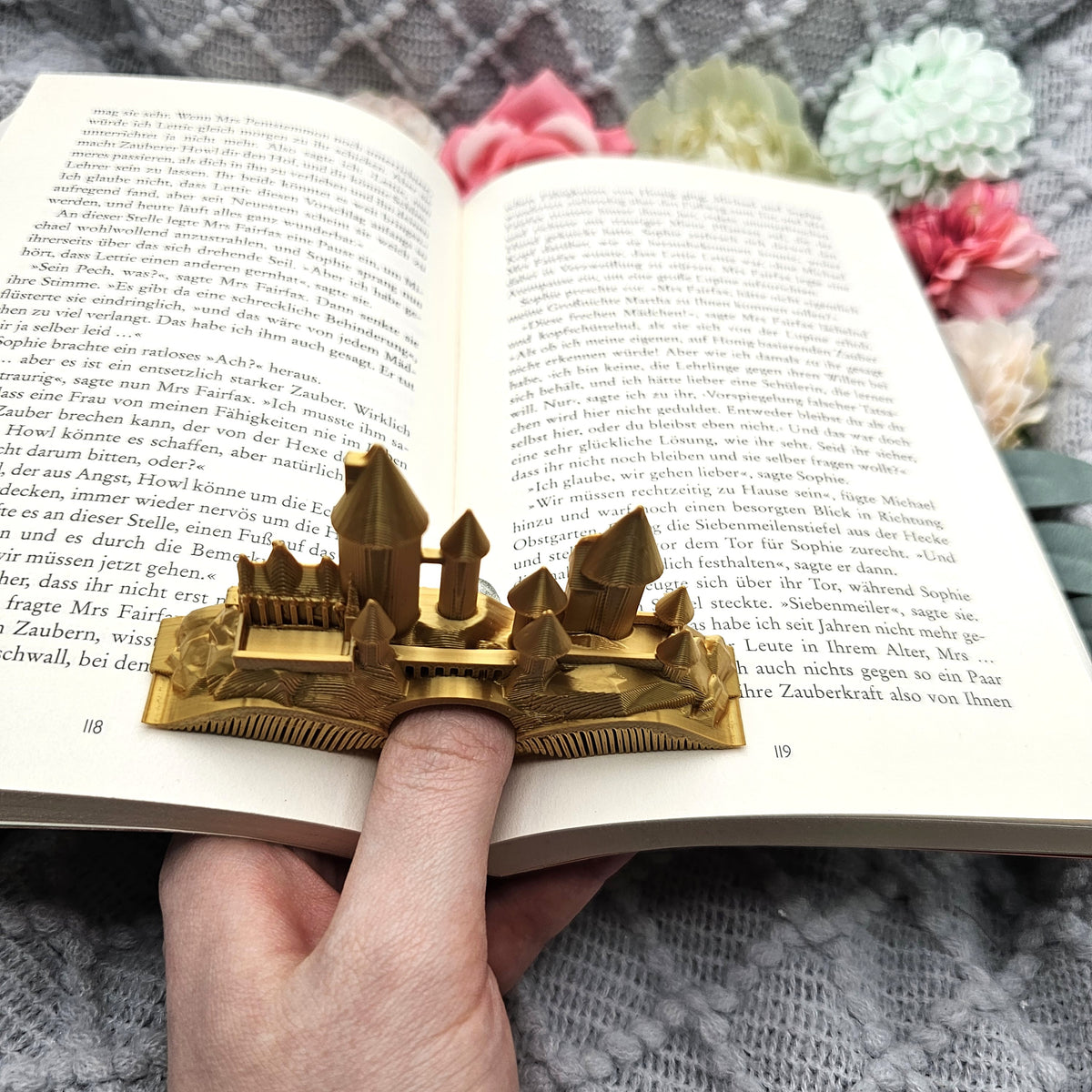 Buchseitenhalter Schloss Gold | Bookish Zubehör