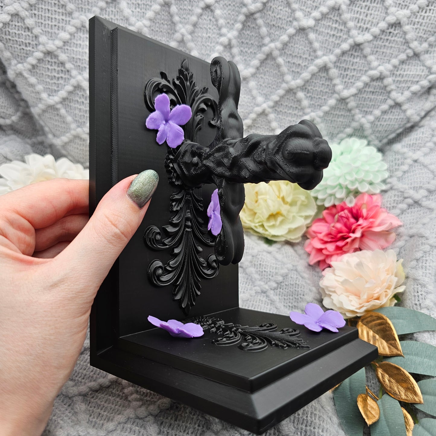 Bookends Set Dagger with Blossoms Black | 3D Print | Book Holder