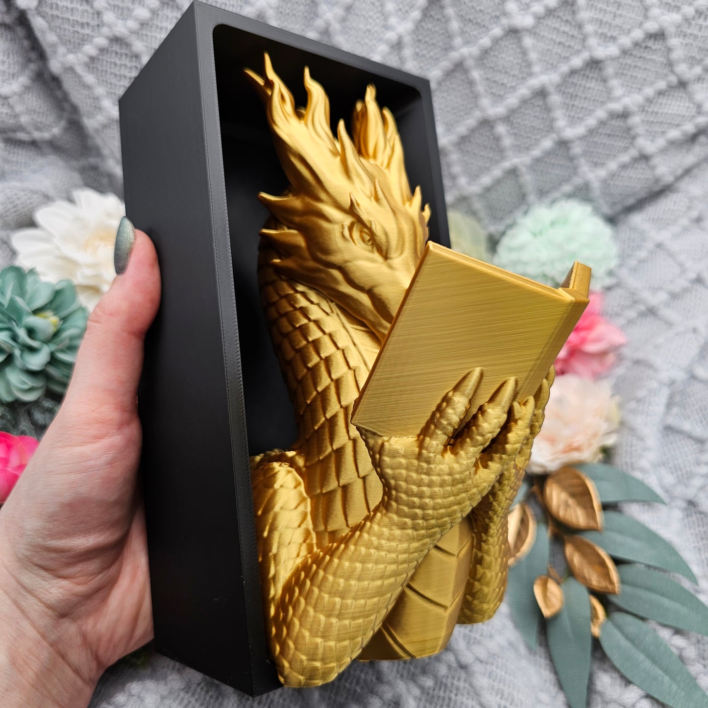 Book Nook Reading Dragon Color Selection | 3D Print | Bookend | Bookshelf Decoration
