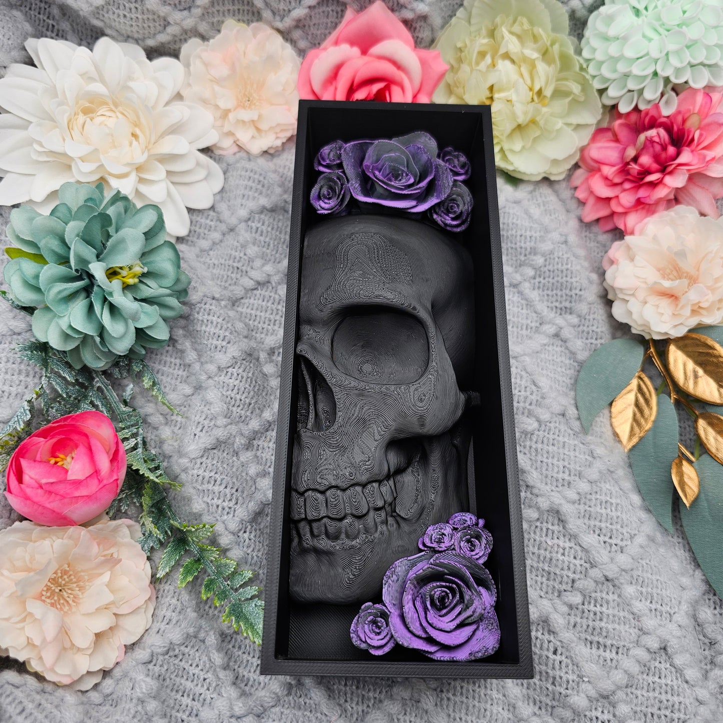 Book Nook Skull with Roses Small Color Selection | 3D Print | Bookend | Bookshelf Decoration