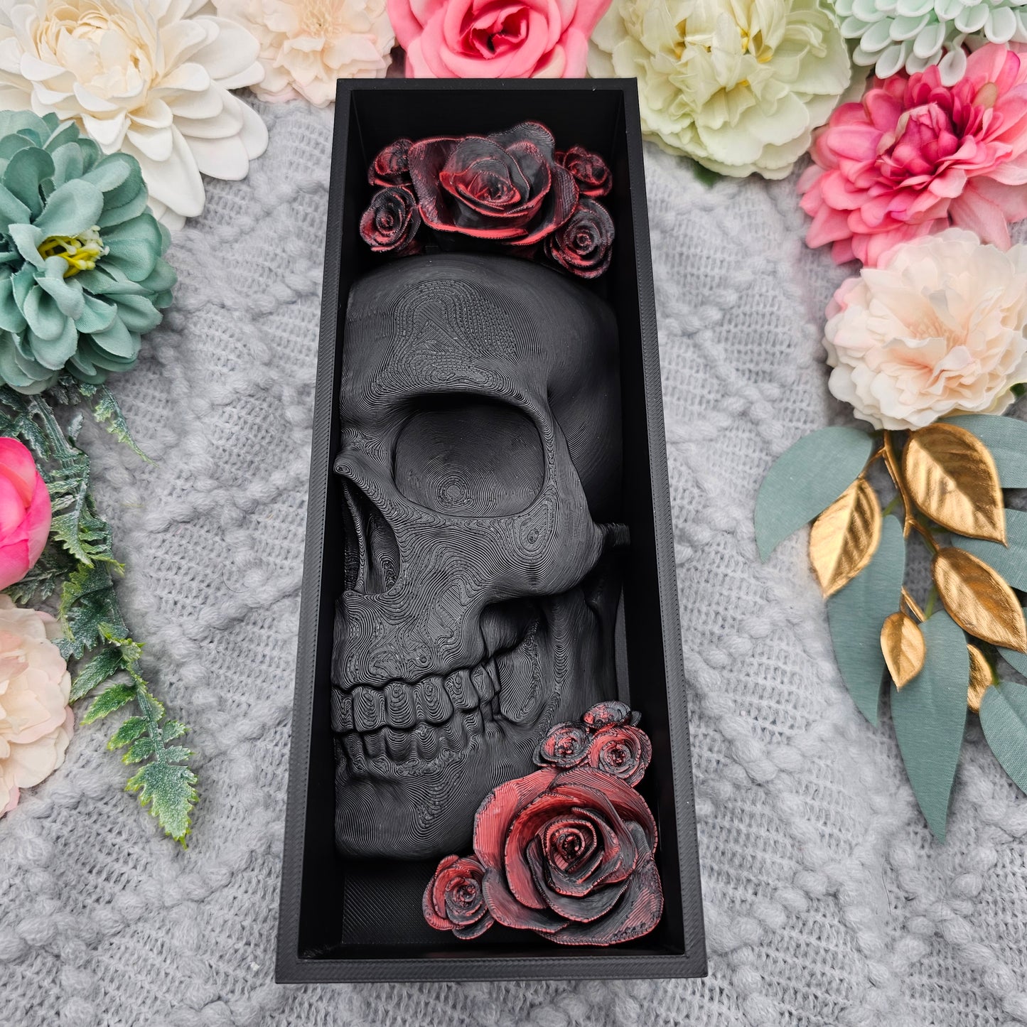 Book Nook Skull with Roses Small Color Selection | 3D Print | Bookend | Bookshelf Decoration