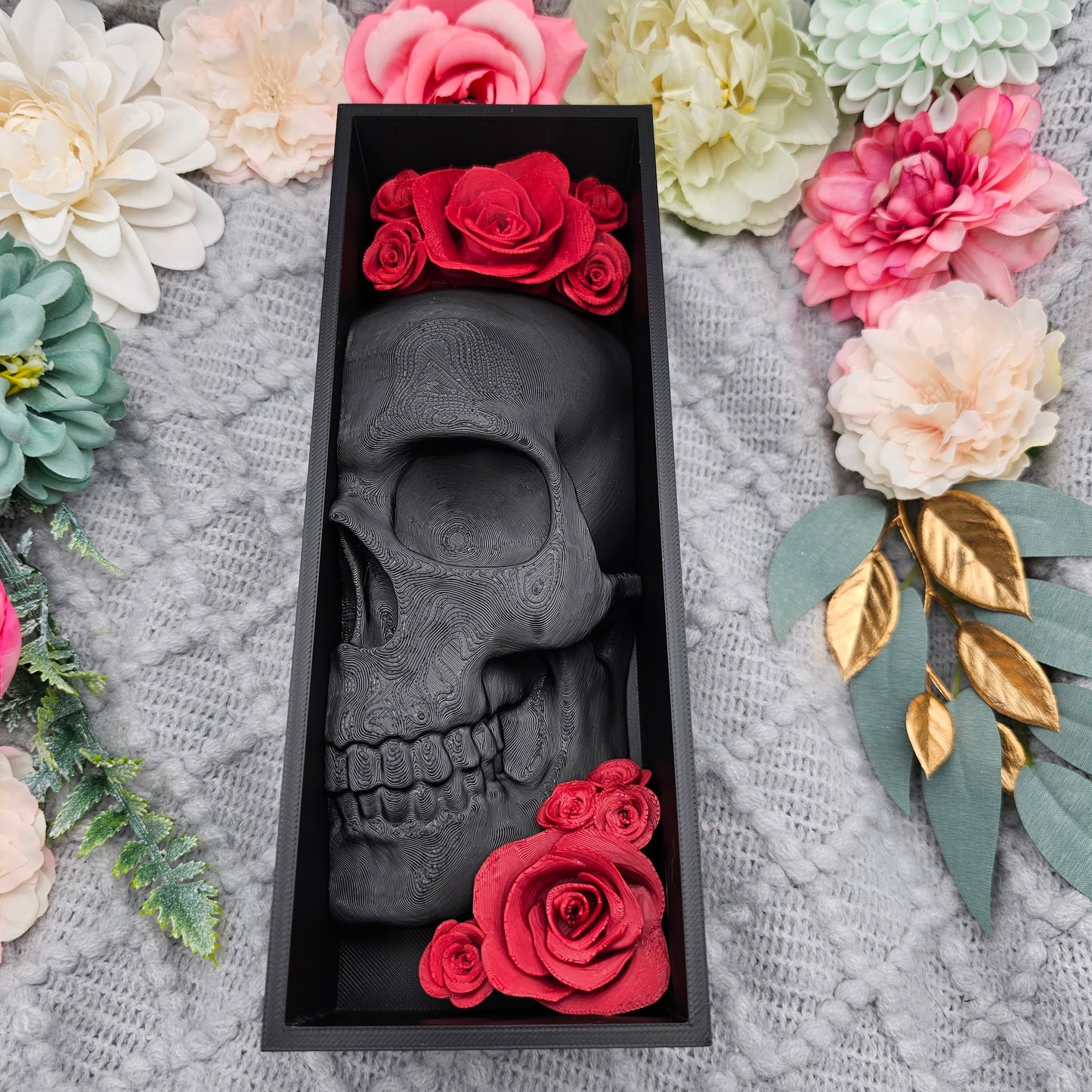 Book Nook Skull with Roses Small Color Selection | 3D Print | Bookend | Bookshelf Decoration