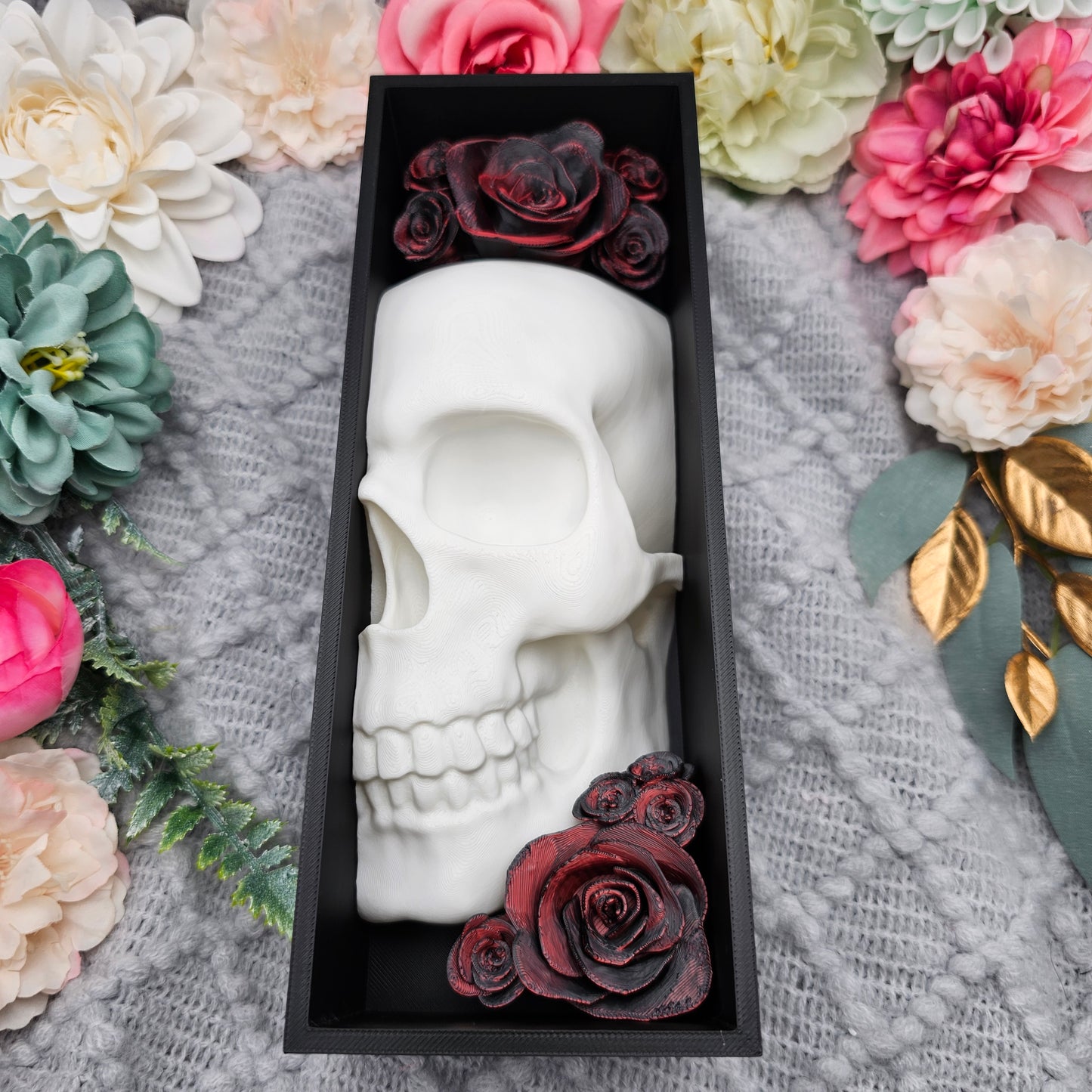 Book Nook Skull with Roses Small Color Selection | 3D Print | Bookend | Bookshelf Decoration