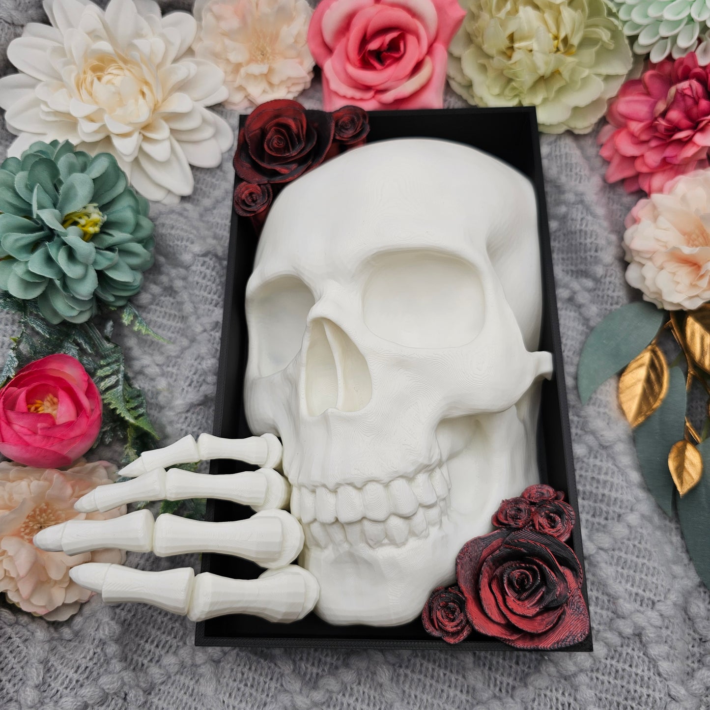 Book Nook Skull with Roses Large Color Selection | 3D Print | Bookend | Bookshelf Decoration