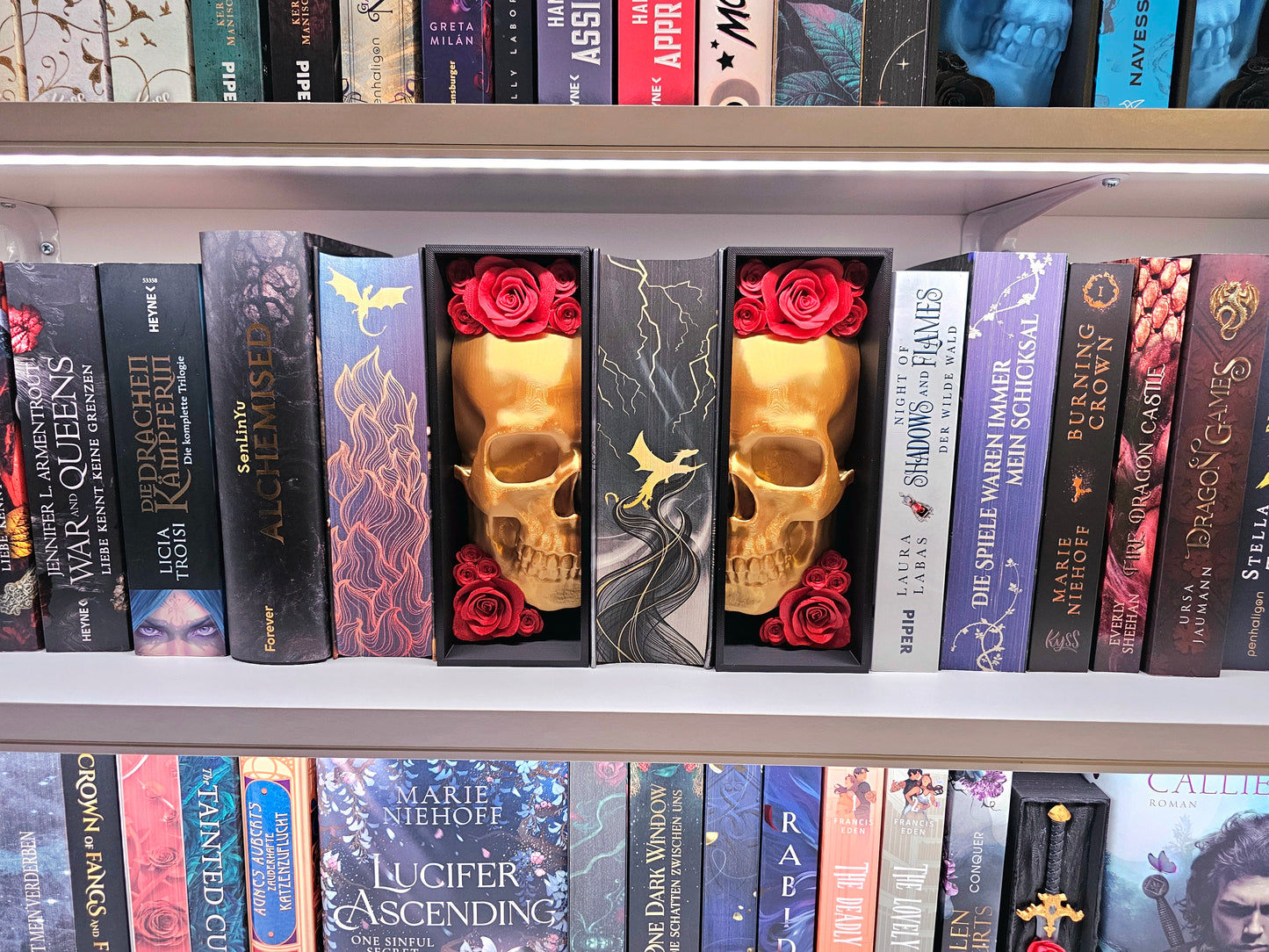 Book Nook Skull Gold with Roses 8 Colors to Choose From Set/Single | 3D Print | Bookend | Bookshelf Decoration