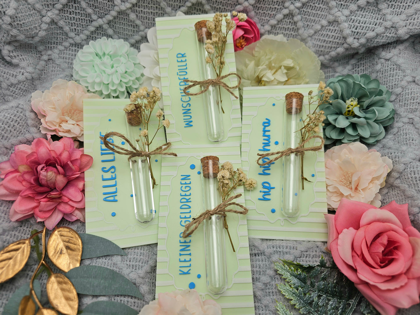 Wish Granter Card with Test Tube | Green | Motif Choice | 3D Print