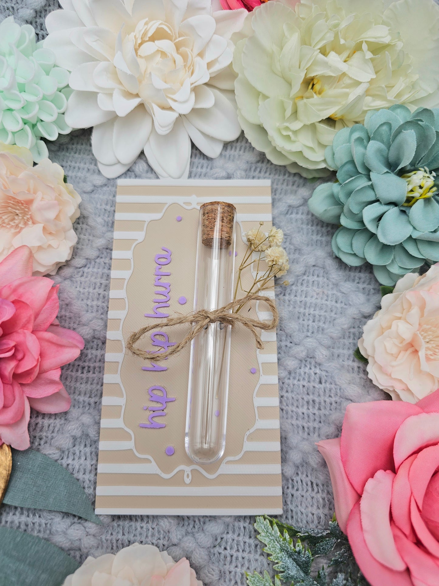 Wish Granter Card with Test Tube | Beige | Motif Choice | 3D Print