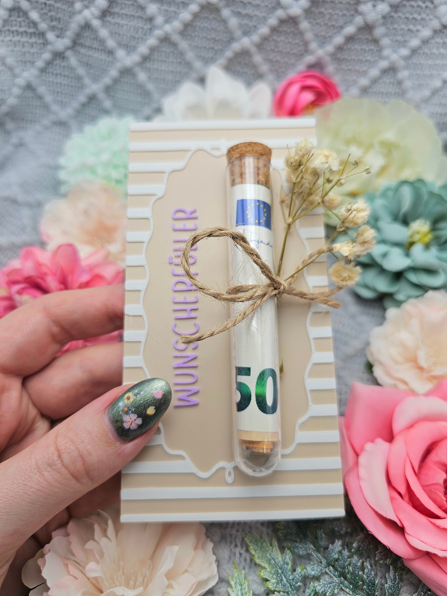 Wish Granter Card with Test Tube | Beige | Motif Choice | 3D Print