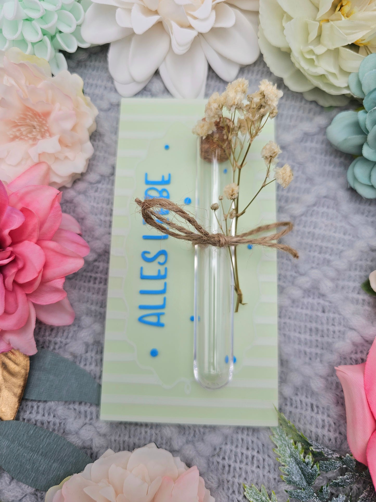 Wish Granter Card with Test Tube | Green | Motif Choice | 3D Print