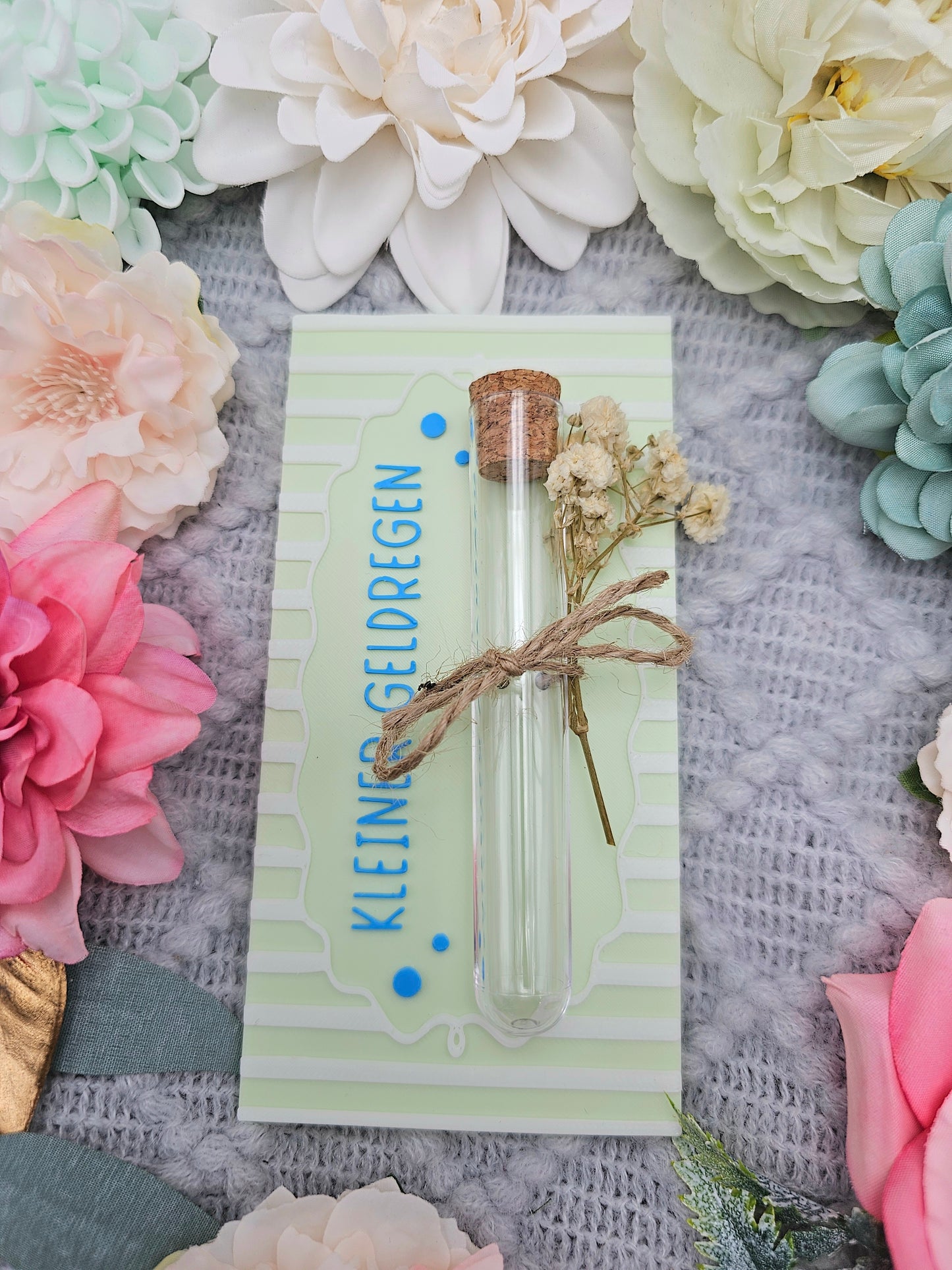Wish Granter Card with Test Tube | Green | Motif Choice | 3D Print
