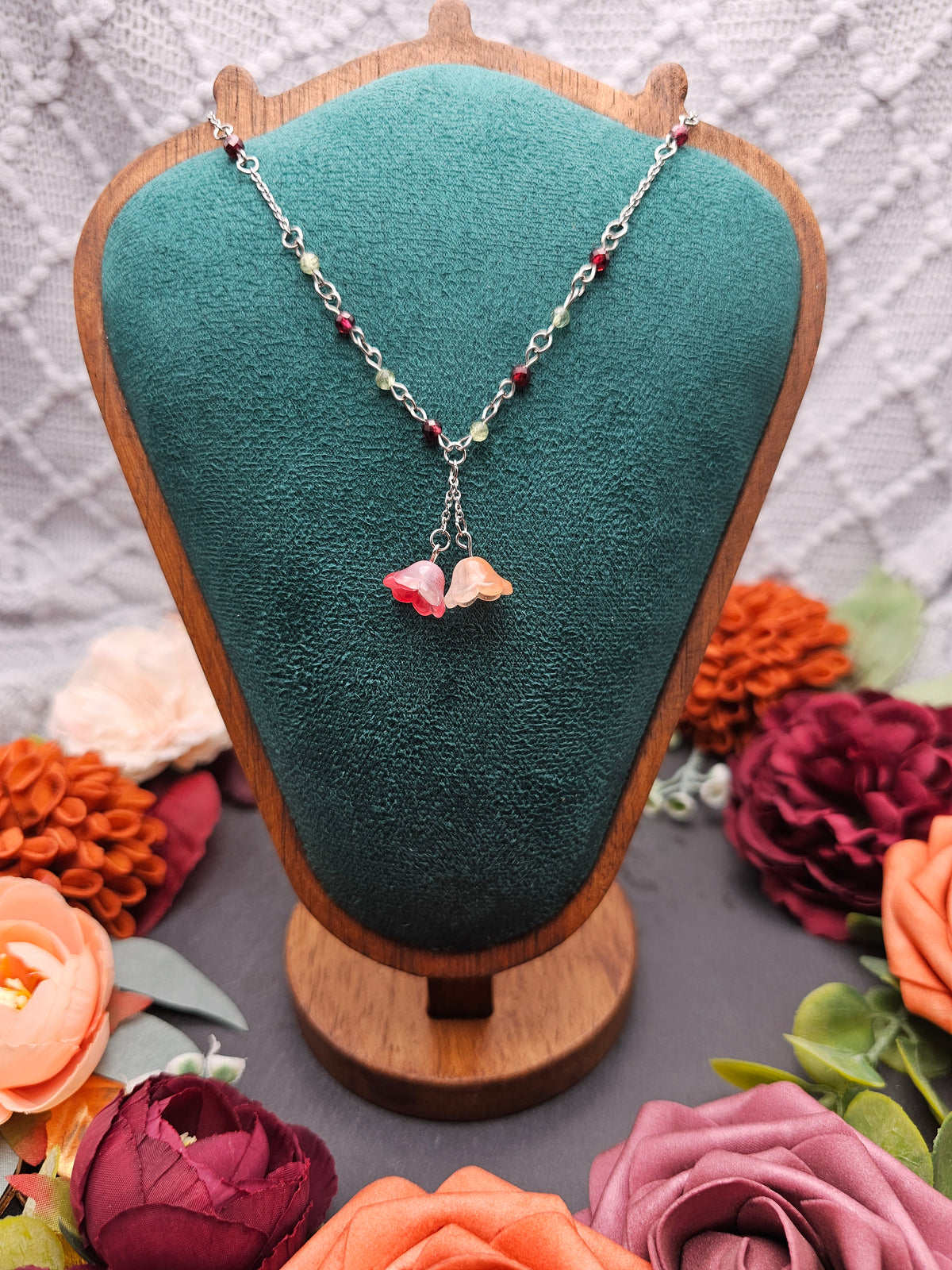 Halskette Floral Orange & Rot | Granat & Peridot | Edelstahl