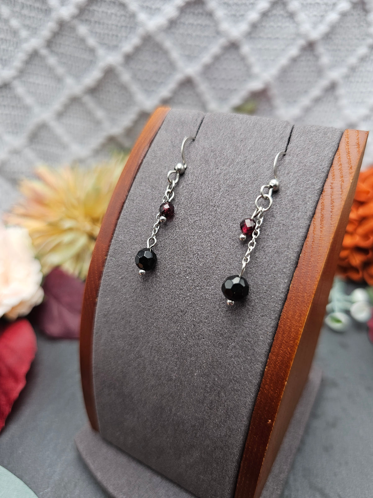 Ohrringe Onyx & Granat | Edelstahl