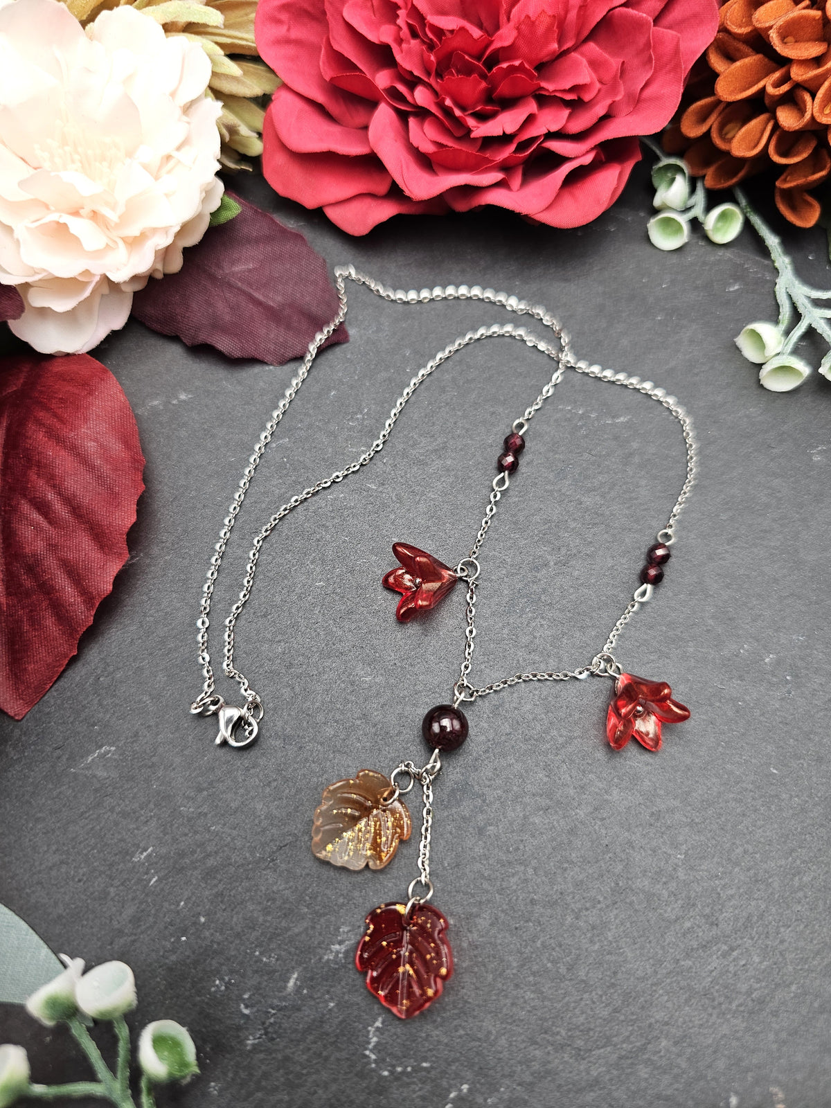 Halskette Floral Rot & Orange | Granat | Edelstahl
