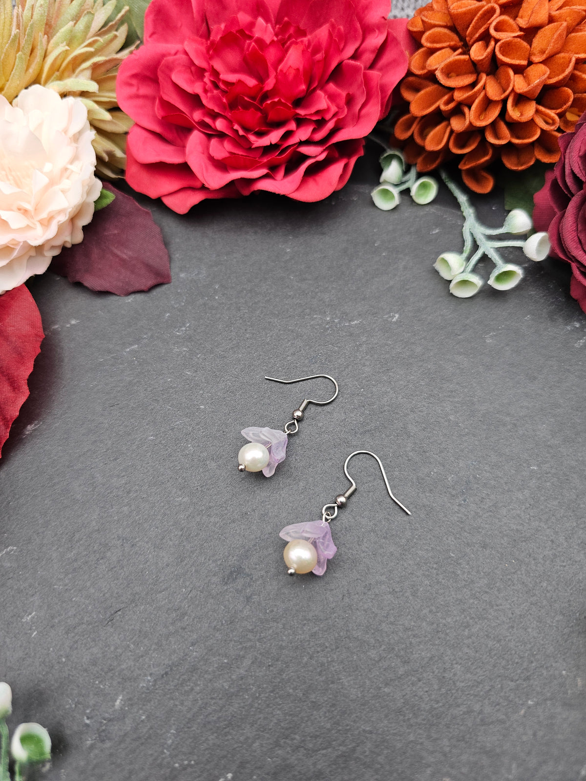 Ohrringe Floral Lila | Süßwasserzuchtperle | Edelstahl