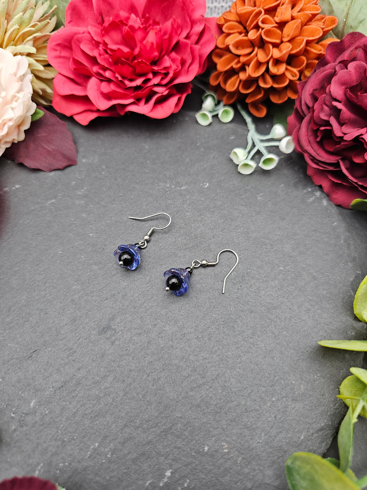 Ohrringe Floral Blau | Onyx & Spinell | Edelstahl